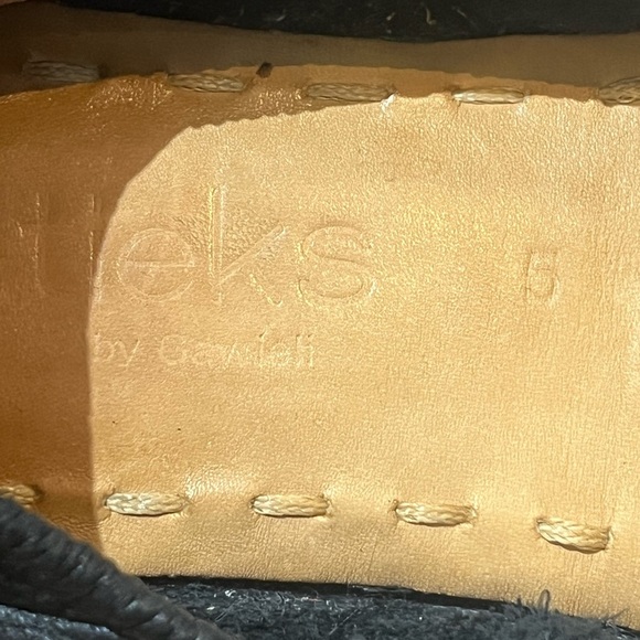 Tieks Black Leather Flats - Picture 5 of 6